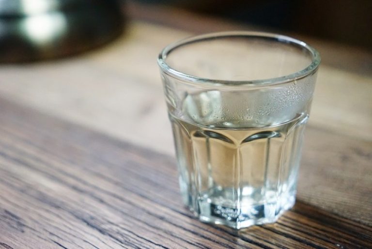 Air Adalah Kunci Membuat Kulit dan Rambut Sehat