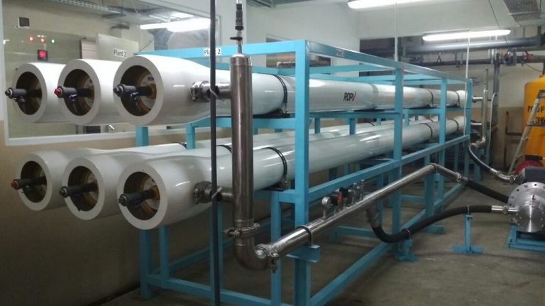 Mesin Sea Water Reverse Osmosis (SWRO) TWA 1 Juta Liter per