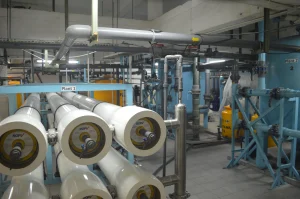 Instalasi pipa dan valve pada Instalasi Pengolahan Air