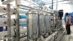 Peralatan instalasi Sistem Sea Water Reverse Osmosis (SWRO)